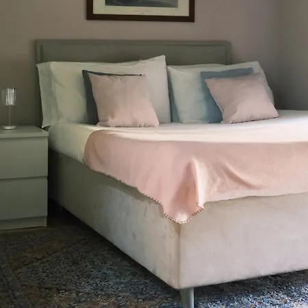 Comecasa Loft Navigli 2 Bedrooms Milaan